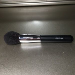 Chanel Makeup Brush 1